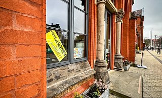 Der Jugendtreff "Fürstenzimmer" am Detmolder Bahnhof wird zu einem Jugendkulturcafé weiterentwickelt. Künftig soll es dort etwa Diskussionsabende zu verschiedenen Themen geben. - Raphael Bartling Der Jugendtreff "Fürstenzimmer" am Detmolder Bahnhof wird zu einem Jugendkulturcafé weiterentwickelt. Künftig soll es dort etwa Diskussionsabende zu verschiedenen Themen geben. - Raphael Bartling