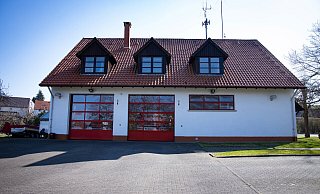 Im Gerätehaus in Kalldorf ist zu wenig Platz. Eine Lösung soll her. - Feuerwehr Kalletal