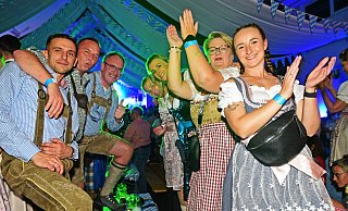 Oktoberfest in Brakelsiek - Nicole Ellerbrake