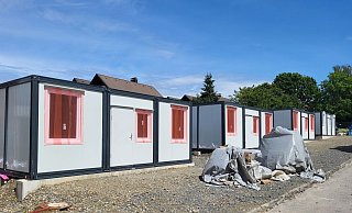So ähnlich wie auf dem Foto hätten wohl die Wohncontainer ausgesehen, die in Bad Meinberg hätten aufgestellt werden sollen. Dieses Vorhaben ist nun allerdings vom Tisch. - Archivfoto: Freya Köhring