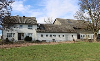 Der Aussiedlerhof aus Brilon soll demnächst ins Detmolder Freilichtmuseum umziehen. Zuerst muss allerdings die Finanzierung geklärt werden. - LWL-Freilichtmuseum Detmold Der Aussiedlerhof aus Brilon soll demnächst ins Detmolder Freilichtmuseum umziehen. Zuerst muss allerdings die Finanzierung geklärt werden. - LWL-Freilichtmuseum Detmold