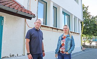 Bei der energetischen Sanierung der Grundschule Asemissen ist einiges schief gelaufen. Eine beauftragte Firma hat fehlerhaft gearbeitet und kann den Auftrag nach eigenen Angaben auch nicht mehr erfüllen. Foto: Birgit Guhlke - Birgit Guhlke