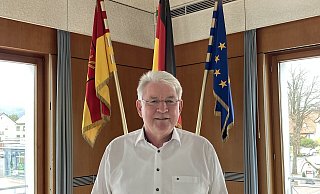 Bürgermeister Thomas Katzer tritt 2025 bei den Kommunalwahlen nicht mehr für das Amt an. - Cordula Gröne