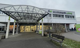 Der Klinikum-Standort Lemgo soll nach den Plänen, die der Landrat jüngst vorstellte, deutlich schrumpfen. Viele Abteilungen sollen nach Detmold umziehen. - Silke Buhrmester
