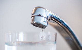 Ein Wasserrohrbruch legte Pivitsheide trocken. - Lino Mirgeler/dpa Ein Wasserrohrbruch legte Pivitsheide trocken. - Lino Mirgeler/dpa