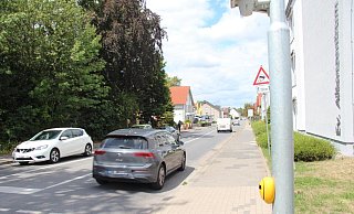Auf diesem Abschnitt der Lemgoer Straße - zwischen Edeka- und Lüttfeld-Kreuzung - würden manche Anwohner lieber eine zulässige Höchstgeschwindigkeit von 30 statt 50 Stundenkilometern sehen. - Archvifoto: Nadine Uphoff
