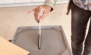 Wer wohin zur Wahlurne geht, soll neu eingeteilt werden. - Henning Brettmeier Wer wohin zur Wahlurne geht, soll neu eingeteilt werden. - Henning Brettmeier