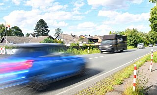 An dieser Stelle an der B 66 in Höhe Goldstraße soll eine Querungshilfe für mehr Sicherheit für Fußgänger und Radfahrer sorgen. So lautet ein Wunsch der Anwohner dort, den die Grünen unterstützen. Foto: Gunter Held - Gunter Held An dieser Stelle an der B 66 in Höhe Goldstraße soll eine Querungshilfe für mehr Sicherheit für Fußgänger und Radfahrer sorgen. So lautet ein Wunsch der Anwohner dort, den die Grünen unterstützen. Foto: Gunter Held - Gunter Held