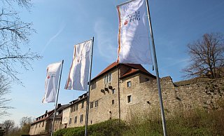 Die SPD feiert am 11. Mai 2024 auf der Burg Sternberg den 75. Jahrestag der Verabschiedung des Grundgesetzes. - Jens Rademacher/Archivfoto Die SPD feiert am 11. Mai 2024 auf der Burg Sternberg den 75. Jahrestag der Verabschiedung des Grundgesetzes. - Jens Rademacher/Archivfoto