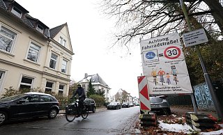 Lieber mehr Fahrradstraßen, die einen Stadtring bilden - das wünscht sich der ADFC für Detmold. Ein Einbahnstraßering rund um die City sei eher nicht zuelführend und würde Unsummen verschlingen, die dann nicht für den Ausbau wichtigerer Infrastruktur bereitstünden. - Sven Koch