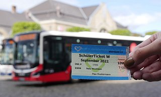 Grüne und CDU wollen beim „SchülerTicket Westfalen“ für Bad Salzuflen nachbessern. - OWL Verkehr GmbH