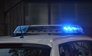 Die Polizei ist zu einem Unfall in Leopoldshöhe ausgerückt. - Sven Kienscherf Die Polizei ist zu einem Unfall in Leopoldshöhe ausgerückt. - Sven Kienscherf