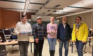 Präsentieren die Ergebnisse: Eduard Vlase, Jakob Bergmann, Annika Gerbes, Jörn Thielking und Astrid Illers (von links). - Bürgerstiftung Detmold Präsentieren die Ergebnisse: Eduard Vlase, Jakob Bergmann, Annika Gerbes, Jörn Thielking und Astrid Illers (von links). - Bürgerstiftung Detmold