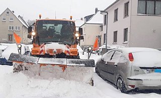 Der vergangene Februar war für die Räumungskräfte in Schieder-Schwalenberg eine echte Herausforderung. Teilweise musste der Schnee mit Lastern aus der Schwalenberger Innenstadt abtransportiert werden. - Stadt Schieder-Schwalenberg