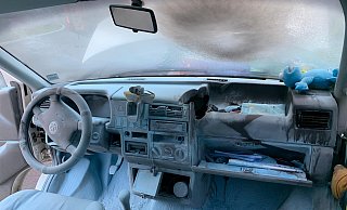 Auf dem Aldi-Parkplatz in Dörentrup hat der Innenraum eines VW-Busses gebrannt. - Feuerwehr Dörentrup Auf dem Aldi-Parkplatz in Dörentrup hat der Innenraum eines VW-Busses gebrannt. - Feuerwehr Dörentrup