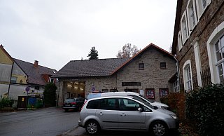 Beide Gerätehäuser, das in Laßbruch und das in Almena (Foto), sind in die Jahre gekommen und entsprechen nicht mehr den aktuellen Anforderungen. - Lorraine Brinkmann