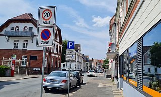 Ziemlich viel Stillstand: Eine Störung bei der Telekom hat Teile der Heutorstraße und der Hagenstraße vom Netz abgeschnitten. - Marianne Schwarzer