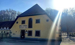 Etwa dreieinhalb Jahre steht die Obere Mühle am Friedrichstaler Kanal inzwischen leer. Die Krombacher führt seitdem immer wieder Gespräche mit Interessenten. - Janet König Etwa dreieinhalb Jahre steht die Obere Mühle am Friedrichstaler Kanal inzwischen leer. Die Krombacher führt seitdem immer wieder Gespräche mit Interessenten. - Janet König