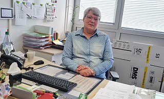 2006 ist Ursula König von Extertal nach Blomberg gewechselt. Jetzt verlässt sie die Sekundarschule und geht in den Ruhestand. - Marianne Schwarzer 2006 ist Ursula König von Extertal nach Blomberg gewechselt. Jetzt verlässt sie die Sekundarschule und geht in den Ruhestand. - Marianne Schwarzer