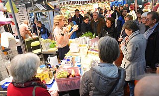 Die Verbrauchermesse "Haus-Garten-Touristik-Hochzeit-Gesund+Fit" steht in diesem Januar wieder in den Salzufler Messehallen an. - Nicole Ellerbrake Die Verbrauchermesse "Haus-Garten-Touristik-Hochzeit-Gesund+Fit" steht in diesem Januar wieder in den Salzufler Messehallen an. - Nicole Ellerbrake