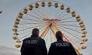 Die Polizei hat auf dem Wilbaser Markt erhöhte Präsenz gezeigt. - Michaela Weiße