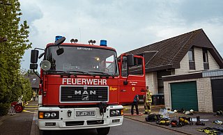 Im Musikerviertel brach am Morgen des Pfingstsonntages ein Feuer aus. Die Feuerwehr war im Einsatz. - FreitagTV Im Musikerviertel brach am Morgen des Pfingstsonntages ein Feuer aus. Die Feuerwehr war im Einsatz. - FreitagTV
