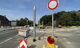 Das Ende der Bauarbeiten an der B239 ist in Sicht: Die Ampelanlage wird noch im August fertig gestellt. - Silke Buhrmester Das Ende der Bauarbeiten an der B239 ist in Sicht: Die Ampelanlage wird noch im August fertig gestellt. - Silke Buhrmester