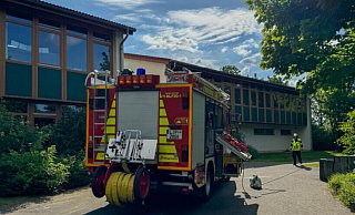 Die Feuerwehr musste in die Adolf-Meier-Straße ausrücken. - Feuerwehr Detmold Die Feuerwehr musste in die Adolf-Meier-Straße ausrücken. - Feuerwehr Detmold