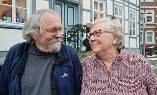 Gisela und Florian Landrichinger haben 37 Jahre lang den Gasthof Berggarten in Schwalenberg betrieben. Und sie bleiben auch weiterhin der Malerstadt treu, während der Gasthof in andere Hände übergegangen ist. - Marianne Schwarzer