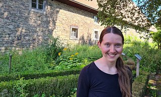 Stürzt sich mit Feuereifer in die Arbeit: Vivien Holzhauer ist die neue Leiterin der Biologischen Station Schieder. - Marianne Schwarzer Stürzt sich mit Feuereifer in die Arbeit: Vivien Holzhauer ist die neue Leiterin der Biologischen Station Schieder. - Marianne Schwarzer