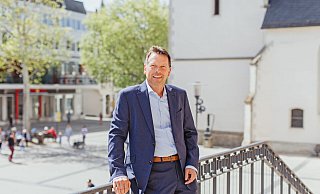 Bürgermeister Frank Hilker erklärt im Sommerinterview, was in Detmold demnächst so alles ansteht. - Stadt Detmold Bürgermeister Frank Hilker erklärt im Sommerinterview, was in Detmold demnächst so alles ansteht. - Stadt Detmold