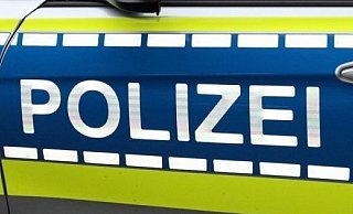Die Diebe werden von der Polizei gesucht. - Bernhard Preuß Die Diebe werden von der Polizei gesucht. - Bernhard Preuß