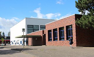 In einem ersten Bauabschnitt sollen die mit Schadstoff belasteten Räume in der Turnhalle saniert werden. - Archivfoto: Jana Beckmann In einem ersten Bauabschnitt sollen die mit Schadstoff belasteten Räume in der Turnhalle saniert werden. - Archivfoto: Jana Beckmann