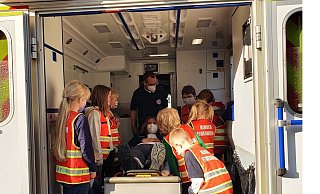 Keine Angst vorm Krankenwagen. - DRK Bad Salzuflen e.V. Keine Angst vorm Krankenwagen. - DRK Bad Salzuflen e.V.