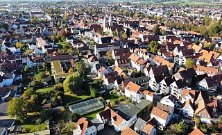Für den historischen Stadtkern gibt die Gestaltungssatzung relativ enge Regeln vor. Die gelten künftig auch weiter für das Anbringen von Photovolatik auf dem Dach. - Jörg Hagemann
