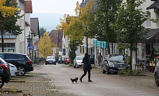 Die Mittelstraße prägten lange Zeit die Geschäfte in den Untergeschossen der Gebäude. Das ändert sich allerdings zunehmend. - Jens Rademacher Die Mittelstraße prägten lange Zeit die Geschäfte in den Untergeschossen der Gebäude. Das ändert sich allerdings zunehmend. - Jens Rademacher