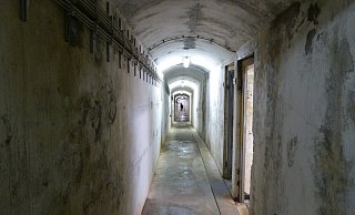 Bunker oder Schutzräume gibt es in Detmold nicht - auch im gesamten Kreis nicht. Unter dem Stadtgymnasium gab es einmal ein Notkrankenhaus - ähnlich wie auf dem unserem Symbolbild zu sehen. Bundesweit läuft zurzeit eine Zivilschutz-Erfassung. - Alfred Koop/Pixabay Bunker oder Schutzräume gibt es in Detmold nicht - auch im gesamten Kreis nicht. Unter dem Stadtgymnasium gab es einmal ein Notkrankenhaus - ähnlich wie auf dem unserem Symbolbild zu sehen. Bundesweit läuft zurzeit eine Zivilschutz-Erfassung. - Alfred Koop/Pixabay