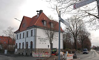 Das Haus der Jugend „Alte Post" an der Ecke Bahnhofstraße/Steinheimer Straße in Horn. Es soll bei der Wahl des Jugendbeirats als Wahllokal für diejenigen gelten, die nicht mehr zur Schule gehen und dort wählen können. - Manfred Brinkmeier(LZ)