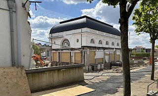 Am Kurhaus gehen die Abrissarbeiten voran. - Sven Kienscherf Am Kurhaus gehen die Abrissarbeiten voran. - Sven Kienscherf