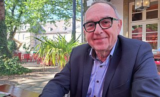 Norbert Walter-Borjans bei einem Gespräch in Detmold. - Carolin Brokmann-Förster