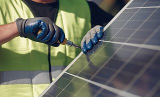 Die Idee, den Parkplatz "Am alten Amtsgericht" in Hohenhausen mit einem Solardach auszustatten, stammt aus dem Jahr 2022. - Symbolbild: Pixabay