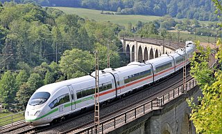 Auch durch Nordlippe könnten laut aktueller Planungen der Deutschen Bahn irgendwann ICEs fahren. - Deutsche Bahn AG / Wolfgang Klee Auch durch Nordlippe könnten laut aktueller Planungen der Deutschen Bahn irgendwann ICEs fahren. - Deutsche Bahn AG / Wolfgang Klee