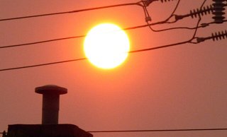 Die Sonne, der Feind: Die nächsten Tage sollen extreme Temperaturen mit sich bringen. Aber wie schützen wir uns am besten? Und wie werden die geschützt, die sich nicht selbst schützen können? - Pixabay