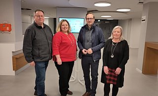 Der neue Vorstand der SPD-Kreistagsfraktion: Thomas Jahn, Ilka Kottmann, Henning Welslau, Anette Lewicki (von links) - SPD Lippe Der neue Vorstand der SPD-Kreistagsfraktion: Thomas Jahn, Ilka Kottmann, Henning Welslau, Anette Lewicki (von links) - SPD Lippe