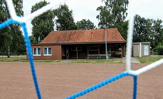 In die Jahre gekommen: das Sporthaus. - Archivfoto: Niklas Böhmer