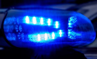 Ein 38-jähriger Mann aus Extertal hat am Dienstagabend erst seine Ehefrau bedroht und dann körperlich attackiert. - dpa Ein 38-jähriger Mann aus Extertal hat am Dienstagabend erst seine Ehefrau bedroht und dann körperlich attackiert. - dpa
