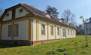 Der eine von den beiden Marställen soll demnächst die Stadtbücherei untergebracht werden, schlägt die Stadtverwaltung vor. - Marianne Schwarzer(LZ)