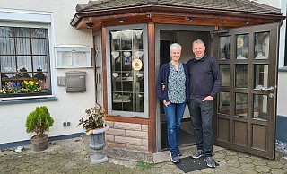 Gudrun und Ralf Hermeier betreiben die Gastst&auml;tte "Zum stillen Eck" in Westorf. - Nadine Uphoff