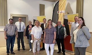 Der neue Stadtverband (von links): Daniel Christman-Brunsiek, Oliver Jakobi, Martina Hagedorn, AndreaFreitag, Janik Wiemann, Christiane Thiel, Friedrich Remmert, Steven Grimshaw und Anna Lena Zarebsk. - CDU Lemgo