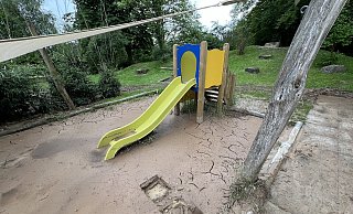 Die AWO-Kita am Paradies hat es besonders schlimm getroffen. Das Außengelände wird über längere Zeit gesperrt bleiben müssen. - Seda Hagemann Die AWO-Kita am Paradies hat es besonders schlimm getroffen. Das Außengelände wird über längere Zeit gesperrt bleiben müssen. - Seda Hagemann